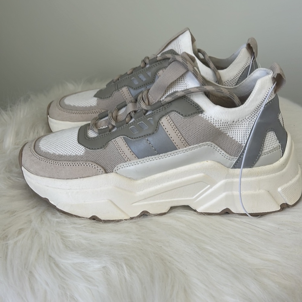 Chunk Sneakers